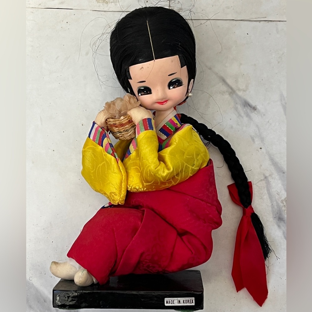 1970's VINTAGE BRADLEY BIG EYE Colorful Korean Doll W/ Braided Hair GEISHA DOLL
